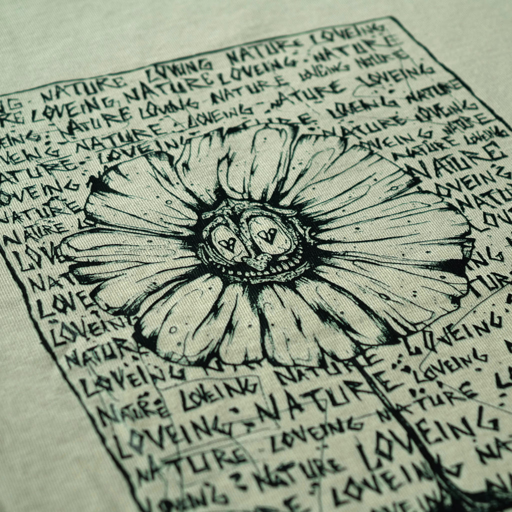 Oversized T-Shirt "LOVING NATURE"